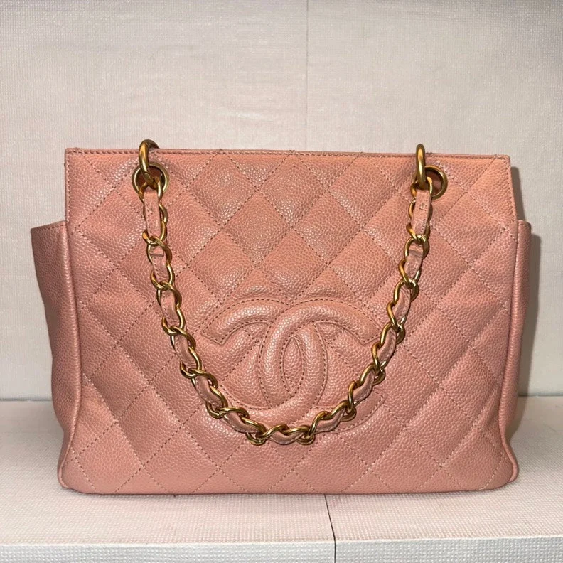 Chanel Vintage Inspired Handbag for Retro LoversChanel Caviar Leather Chain Tote Bag 2407n177