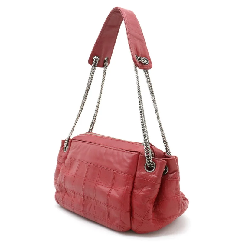 Chanel Lightweight Handbag for Daily ErrandsCHANEL Chocolate Bar Chain Shoulder Bag Leather Rose Madder Pink Red