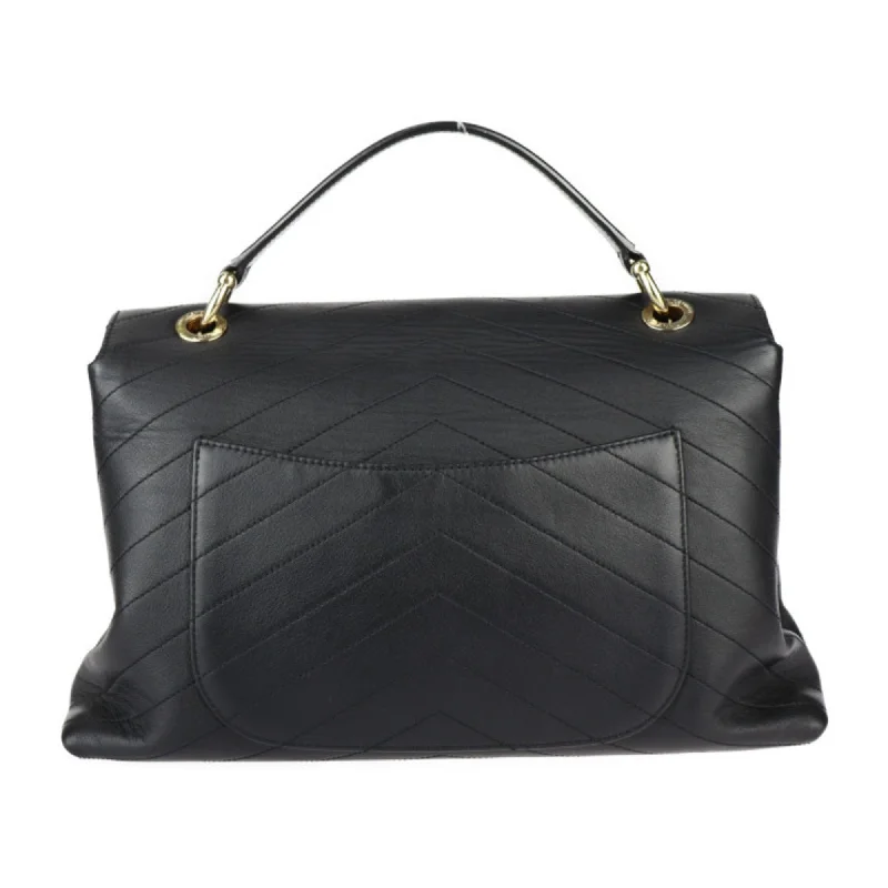 Chanel Designer Handbag with Unique DesignCHANEL Chevron Handbag