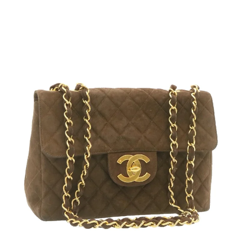 Chanel Quilted Leather Shoulder Bag for FashionistasCHANEL Chanel Timeless