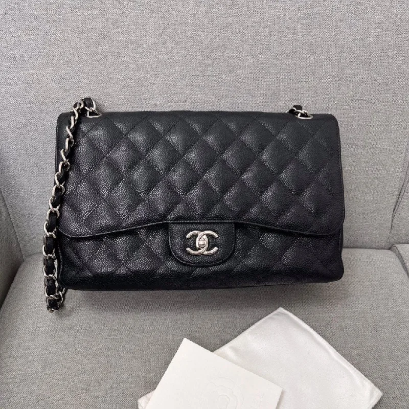 Chanel Classic Flap Bag for Evening PartyChanel Caviar Leather Double Flap Cf Jumbo