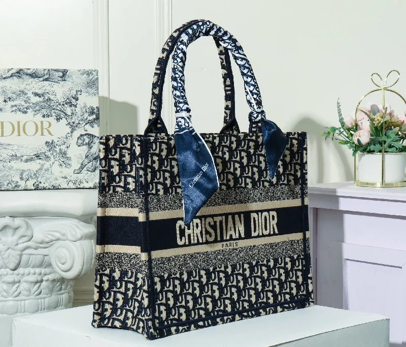 MO - Top Quality Bags Christian Dior 142