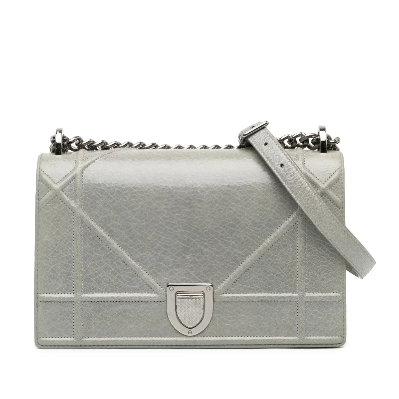 Dior Medium Crackled Deerskin Diorama Flap (SHG-EIyaB5)